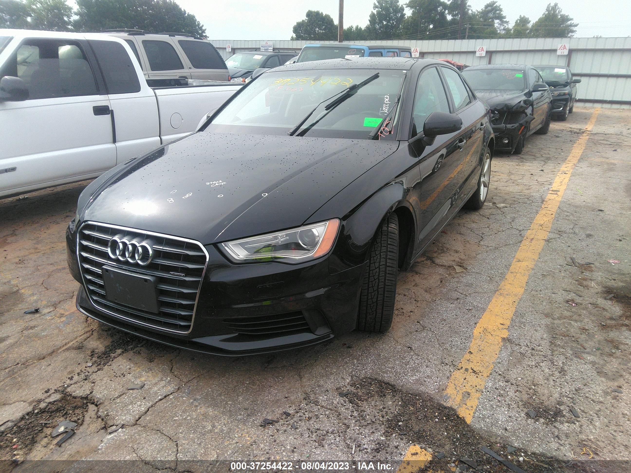 Photo 1 VIN: WAUBFGFF9F1047720 - AUDI S3 