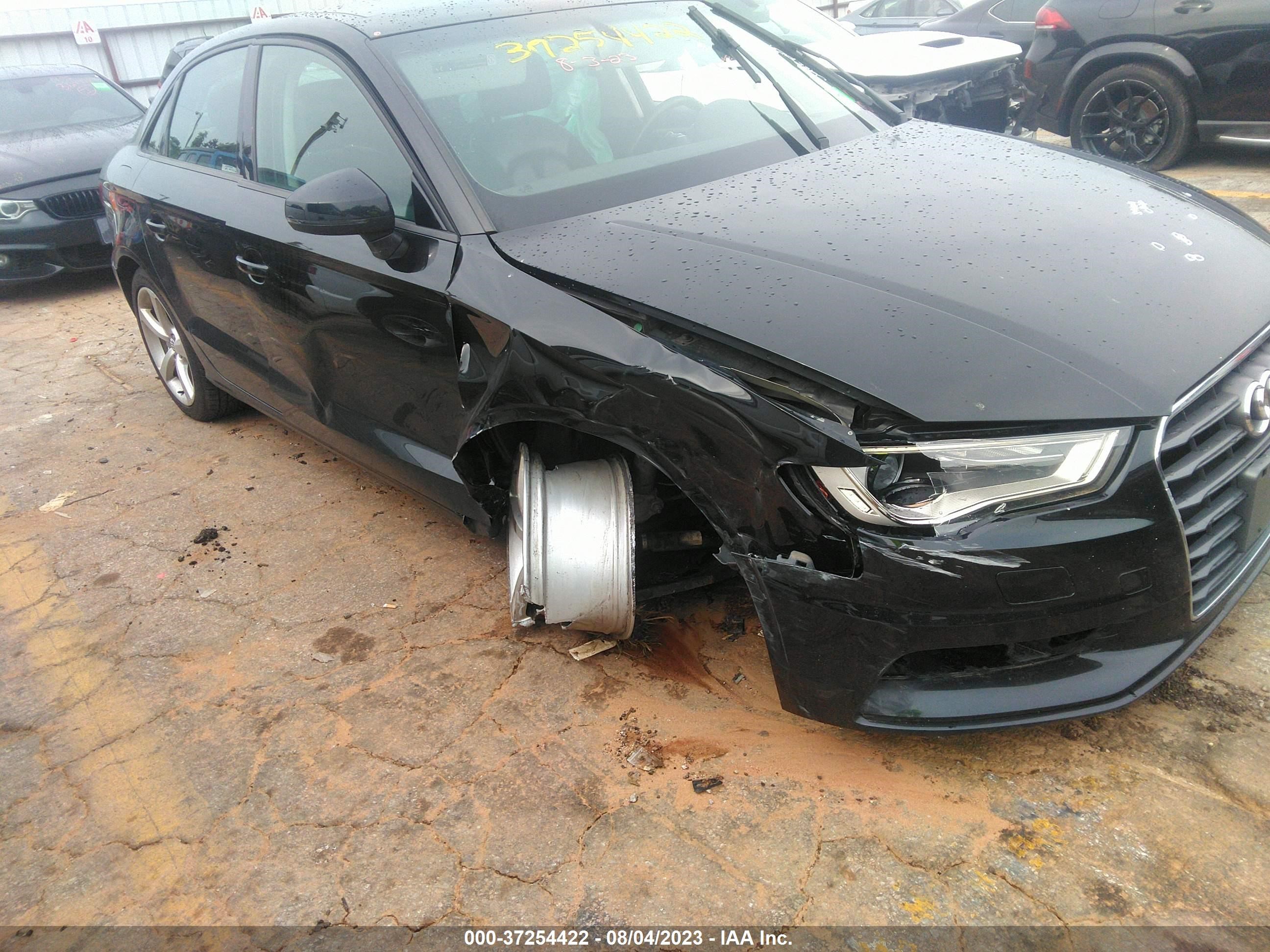 Photo 5 VIN: WAUBFGFF9F1047720 - AUDI S3 