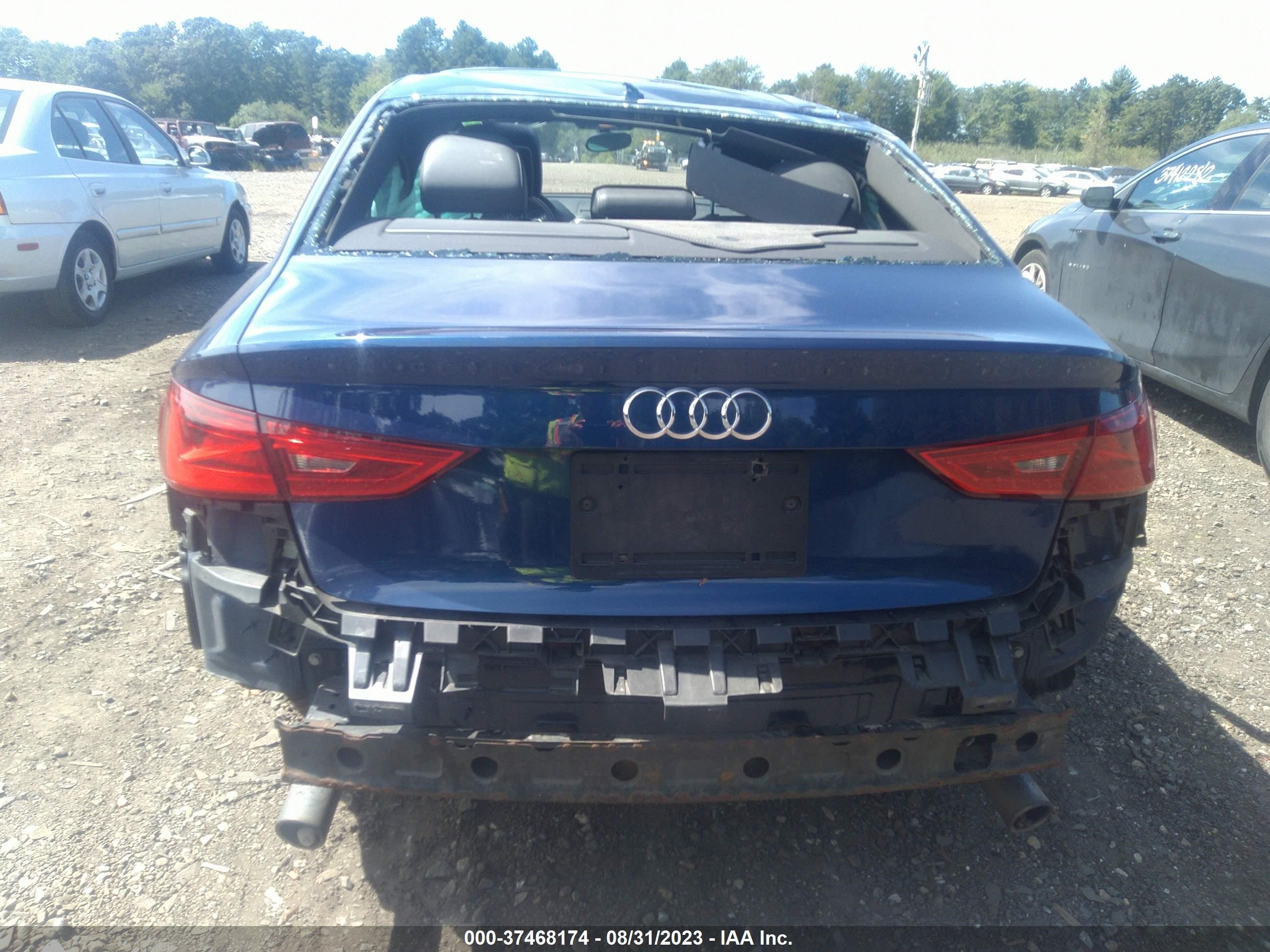 Photo 15 VIN: WAUBFGFF9F1121542 - AUDI S3 