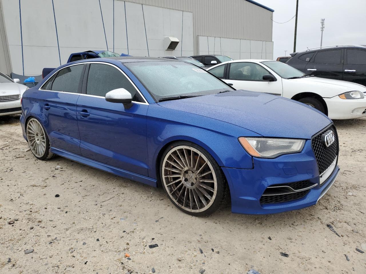 Photo 3 VIN: WAUBFGFFXF1091807 - AUDI S3 