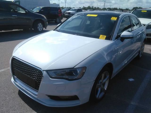 Photo 1 VIN: WAUBFRFF1F1078357 - AUDI S3 