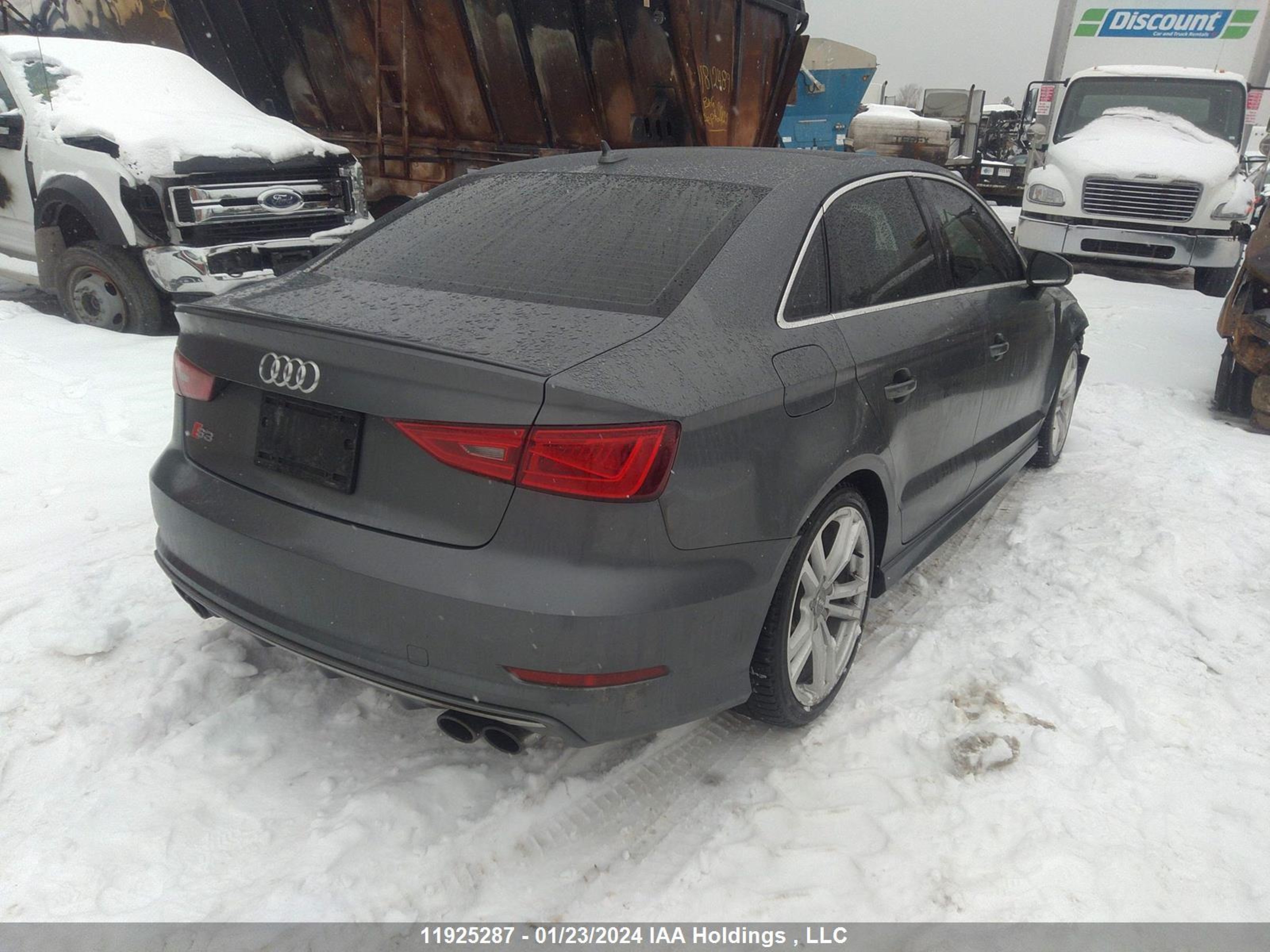 Photo 3 VIN: WAUBFRFF3F1029905 - AUDI S3 