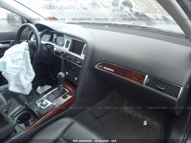 Photo 4 VIN: WAUBGAFB5BN054609 - AUDI A6 