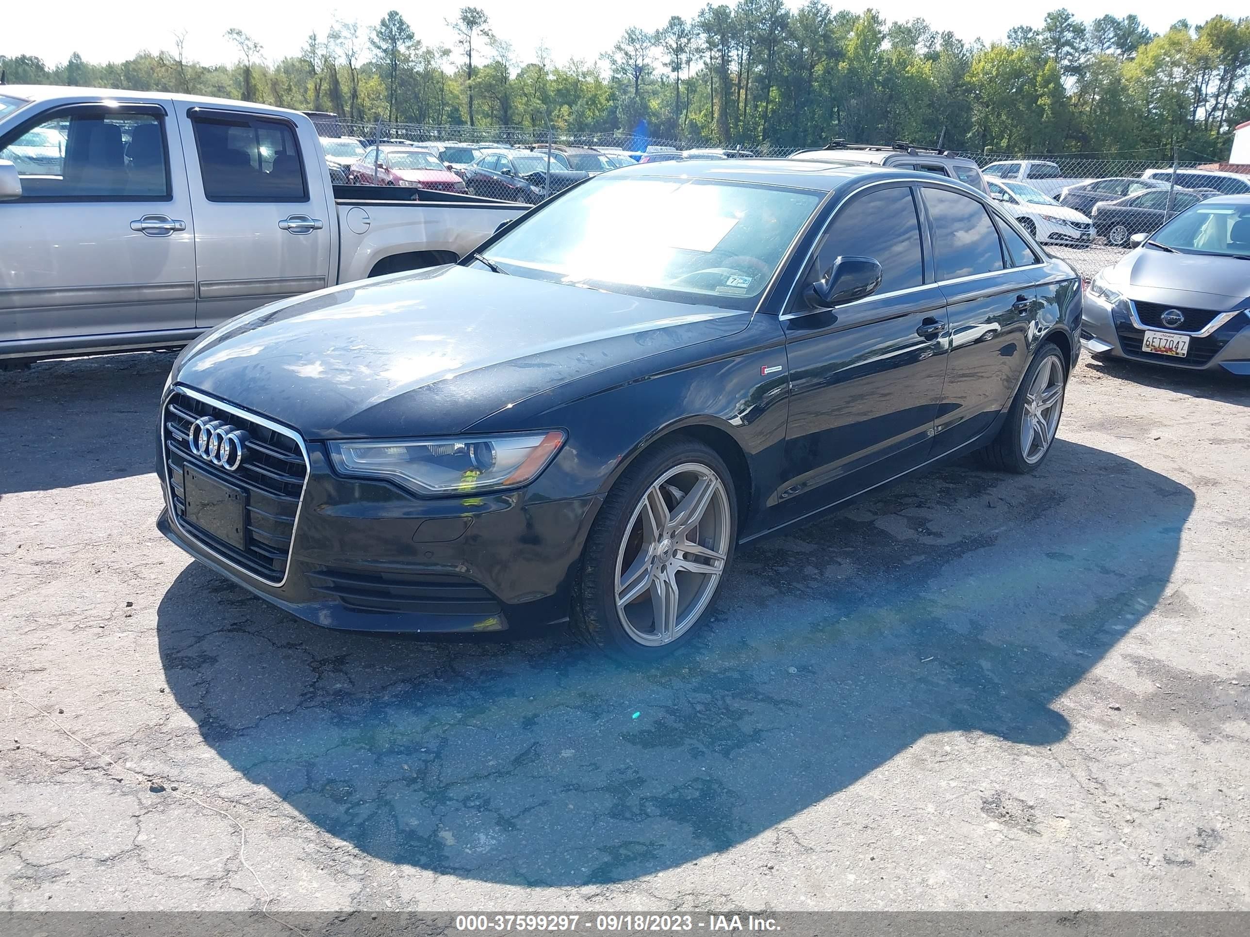 Photo 1 VIN: WAUBGAFC5CN004352 - AUDI A6 