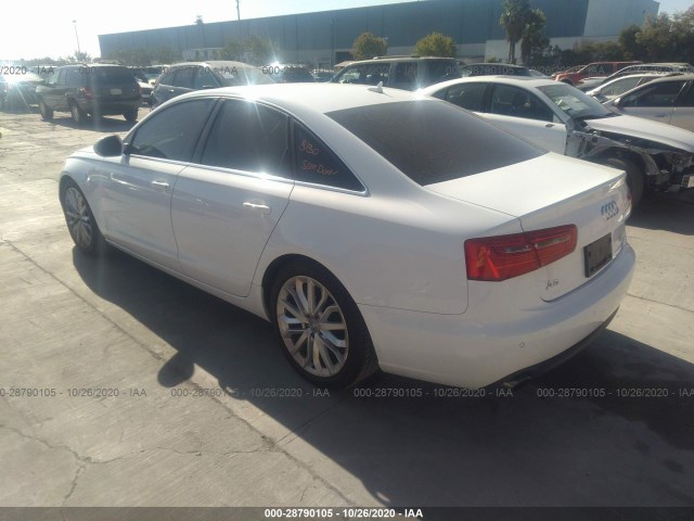 Photo 2 VIN: WAUBGAFC5CN009390 - AUDI A6 