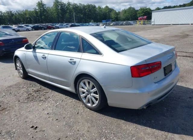 Photo 2 VIN: WAUBGAFC5CN030899 - AUDI A6 