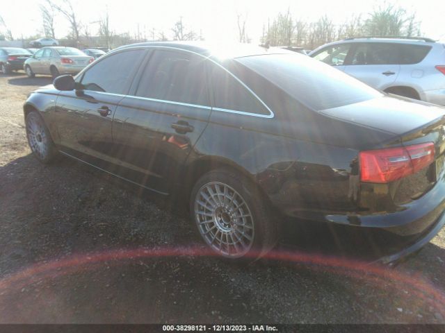 Photo 2 VIN: WAUBGAFC6CN013562 - AUDI A6 