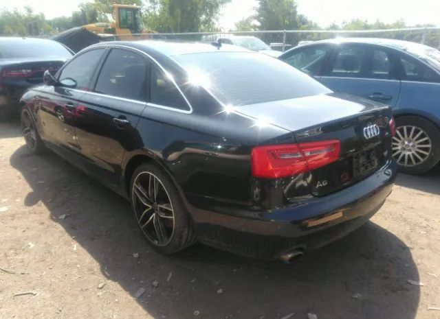 Photo 2 VIN: WAUBGAFC7CN005700 - AUDI A6 