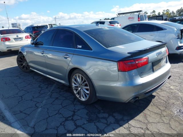 Photo 2 VIN: WAUBGAFC8CN005933 - AUDI A6 