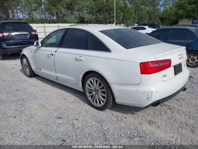 Photo 2 VIN: WAUBGAFC8CN018004 - AUDI A6 