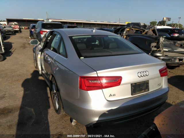 Photo 2 VIN: WAUBGAFCXCN008753 - AUDI A6 