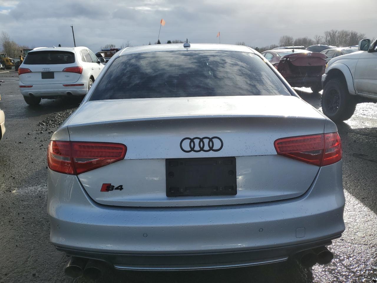 Photo 5 VIN: WAUBGAFL0DA092509 - AUDI RS4 