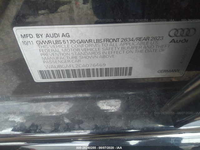 Photo 8 VIN: WAUBGAFL2CA076469 - AUDI S4 