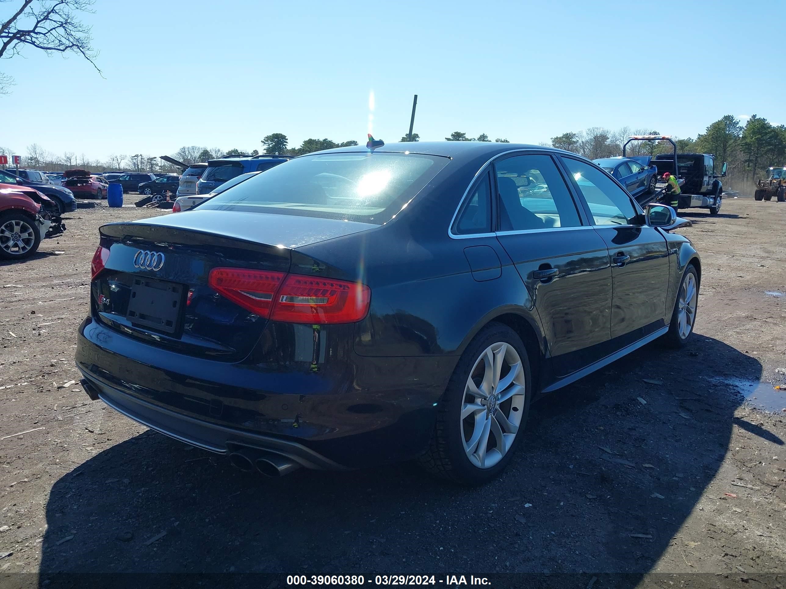 Photo 3 VIN: WAUBGAFL3EA063426 - AUDI S4 