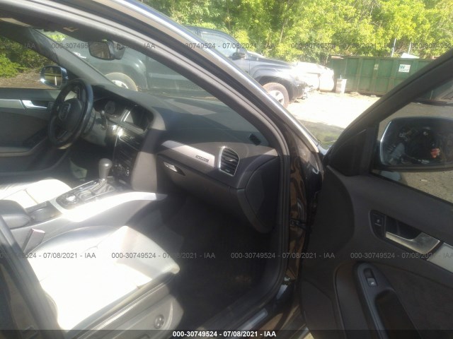 Photo 4 VIN: WAUBGAFL4CA114378 - AUDI S4 