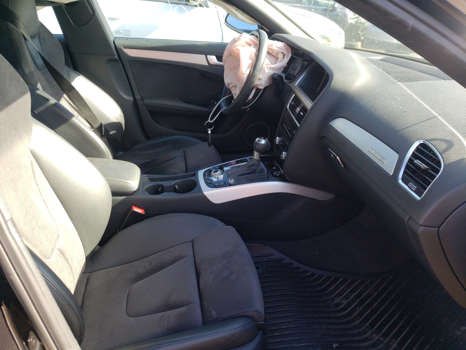 Photo 4 VIN: WAUBGAFL4EA109877 - AUDI S4 