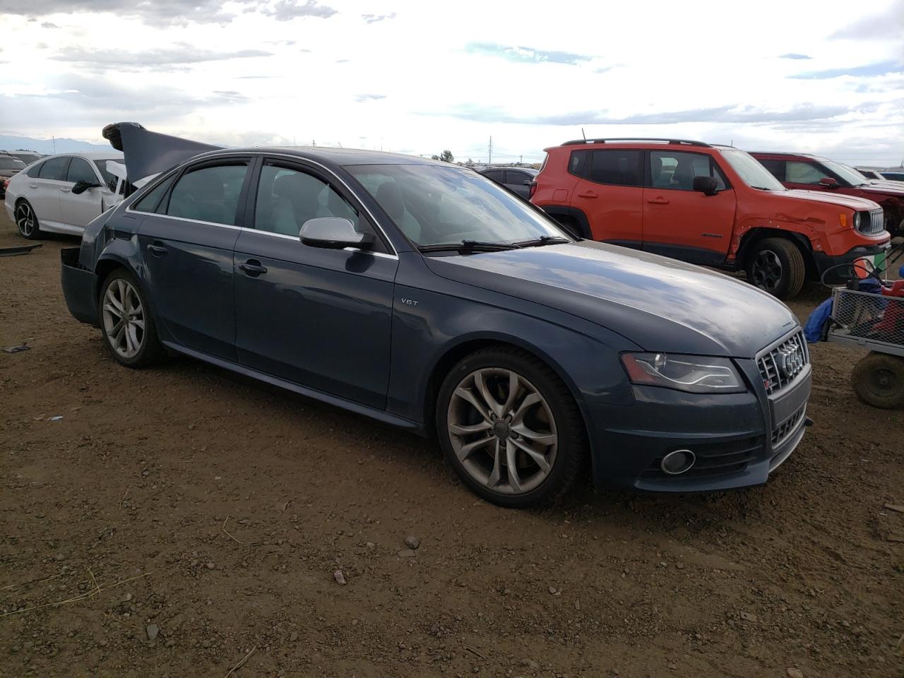 Photo 3 VIN: WAUBGAFL5BA140616 - AUDI RS4 