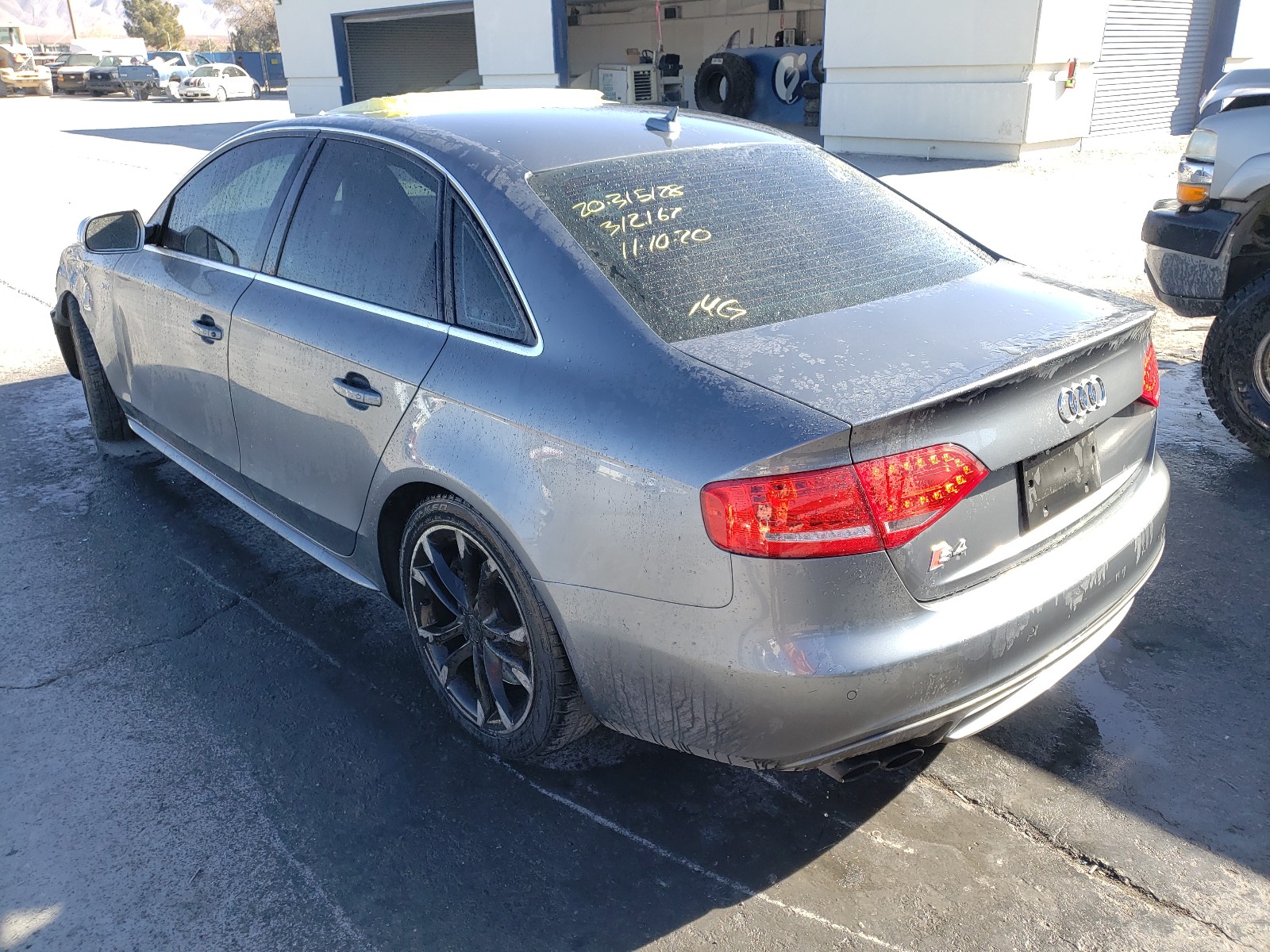 Photo 2 VIN: WAUBGAFL8CA094281 - AUDI S4 PREMIUM 