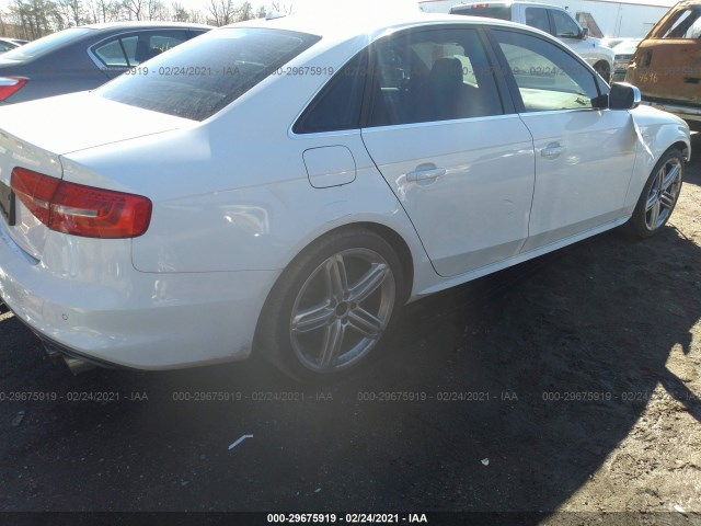 Photo 3 VIN: WAUBGAFL8EA022421 - AUDI S4 