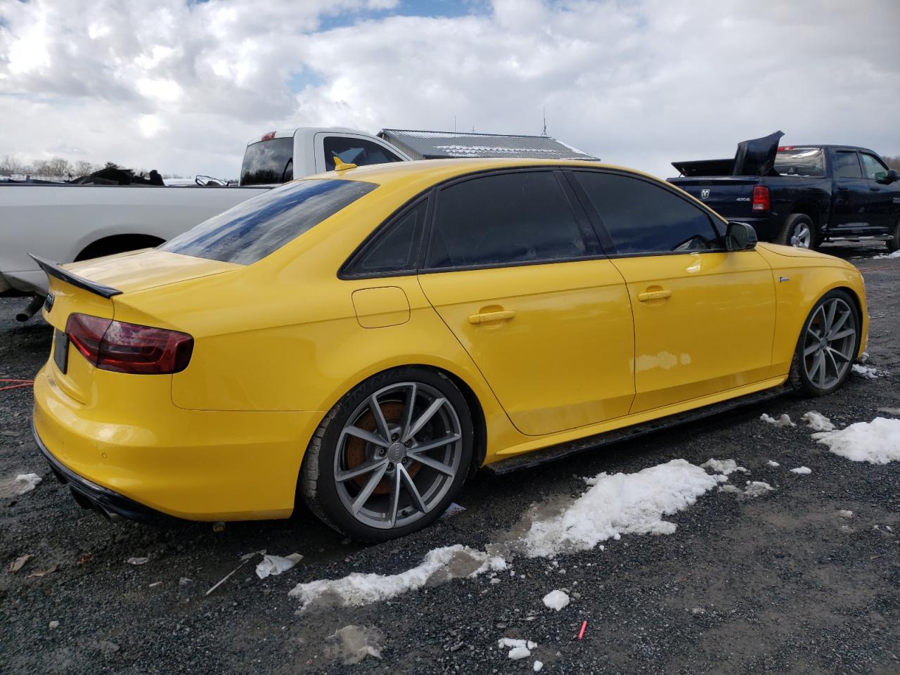 Photo 2 VIN: WAUBGAFL8GA009056 - AUDI RS4 