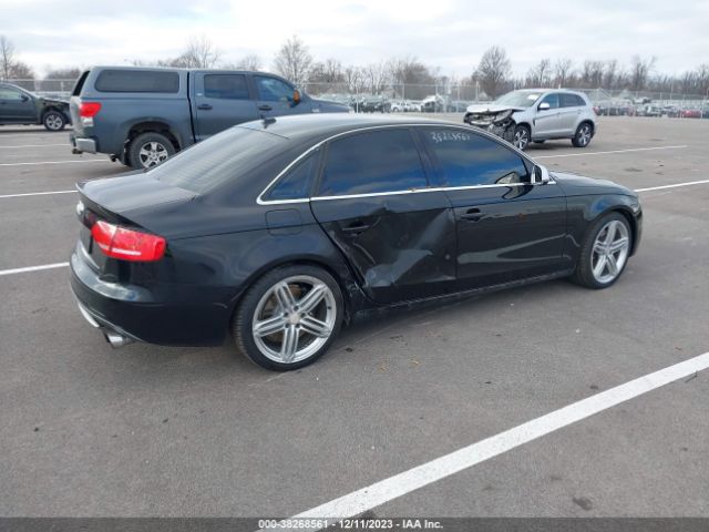 Photo 3 VIN: WAUBGAFLXAA080623 - AUDI S4 