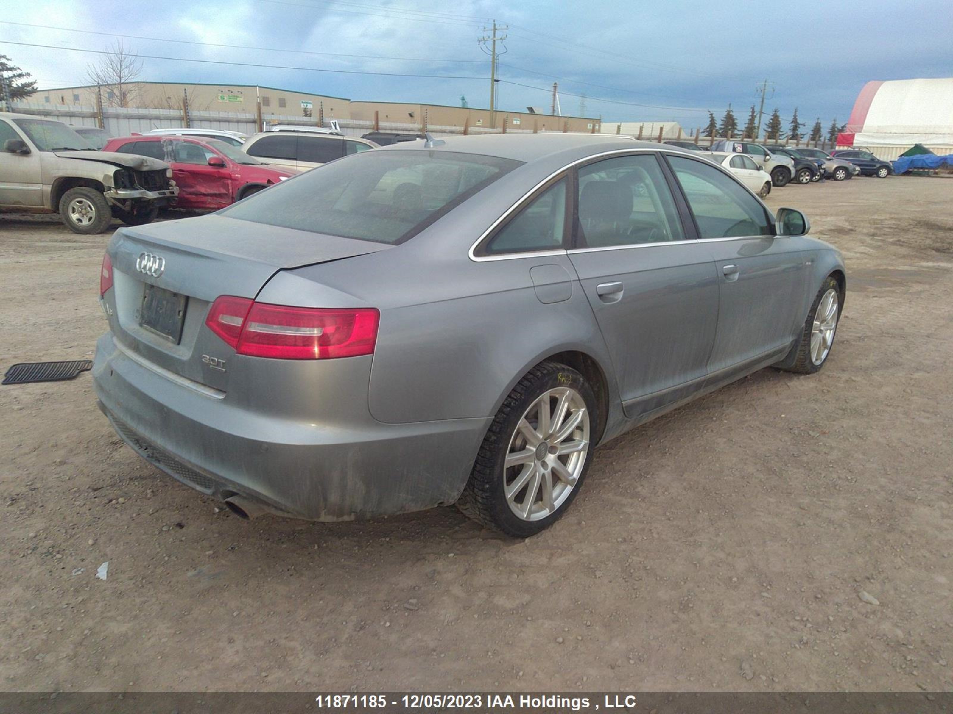 Photo 3 VIN: WAUBGCFB7BN047737 - AUDI A6 