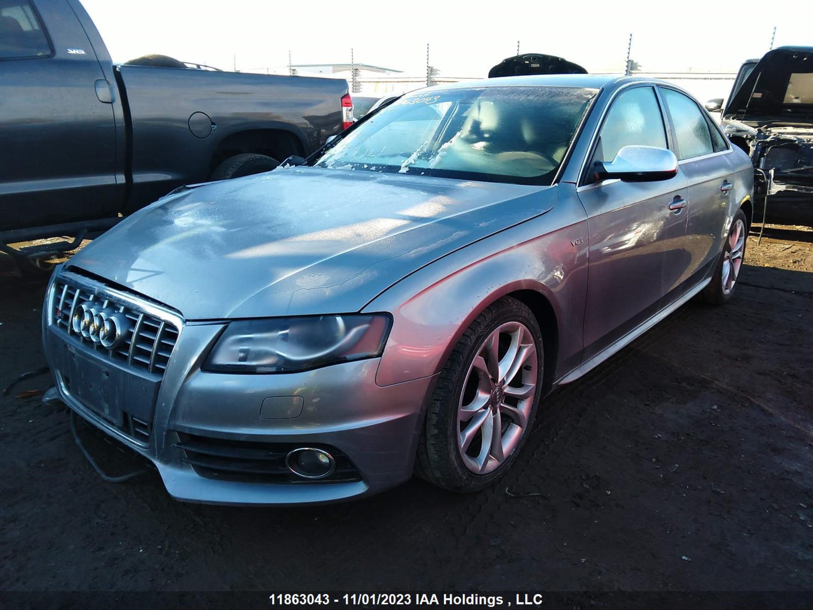 Photo 1 VIN: WAUBGCFL1BA164827 - AUDI S4 