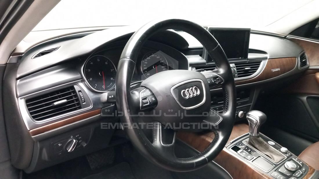 Photo 12 VIN: WAUBHC4G1CN005061 - AUDI A6 