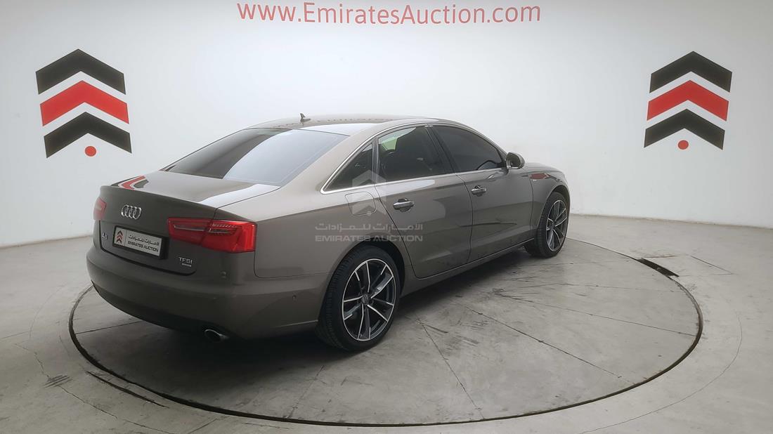 Photo 9 VIN: WAUBHC4G1CN005061 - AUDI A6 