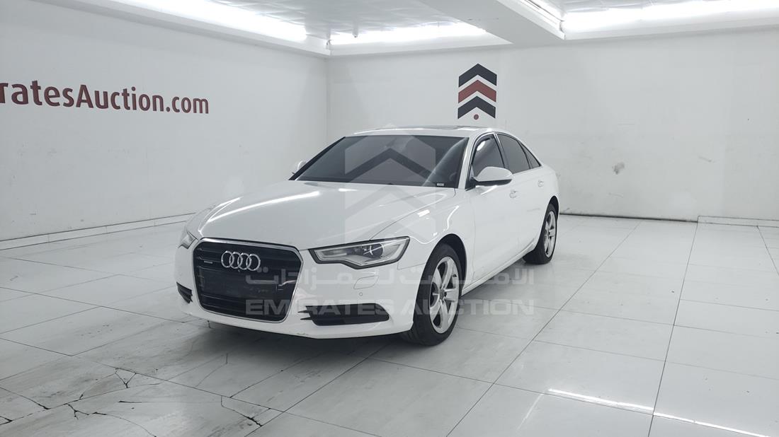 Photo 4 VIN: WAUBHC4G1CN102812 - AUDI A6 