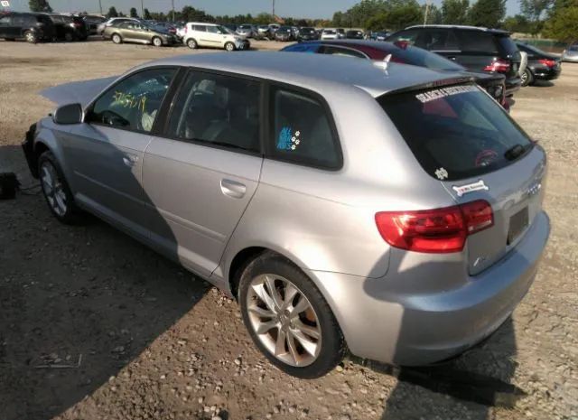 Photo 2 VIN: WAUBJAFM7CA027942 - AUDI A3 