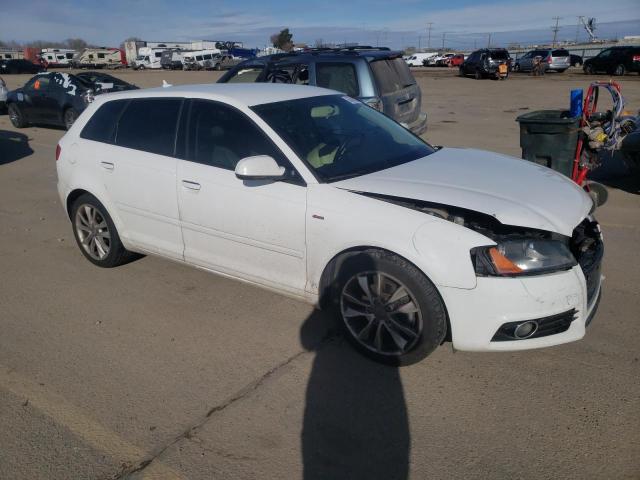 Photo 3 VIN: WAUBJAFM8CA135082 - AUDI A3 PREMIUM 