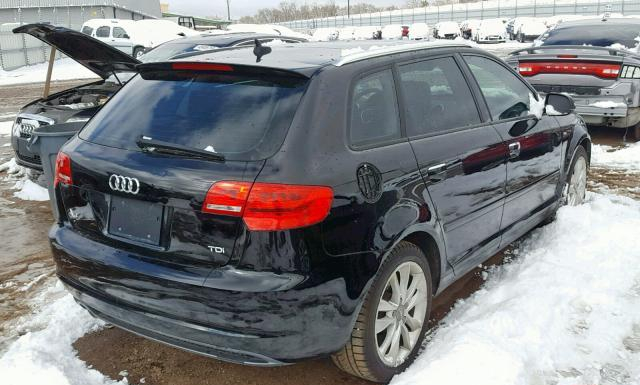 Photo 3 VIN: WAUBJAFMXCA018961 - AUDI A3 