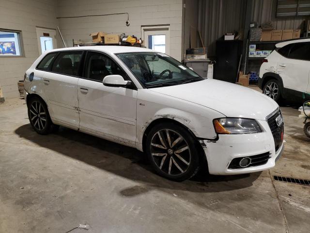 Photo 3 VIN: WAUBJBFM4BA065469 - AUDI A3 