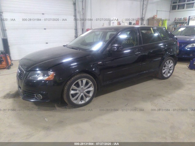 Photo 1 VIN: WAUBJBFM4CA081074 - AUDI A3 