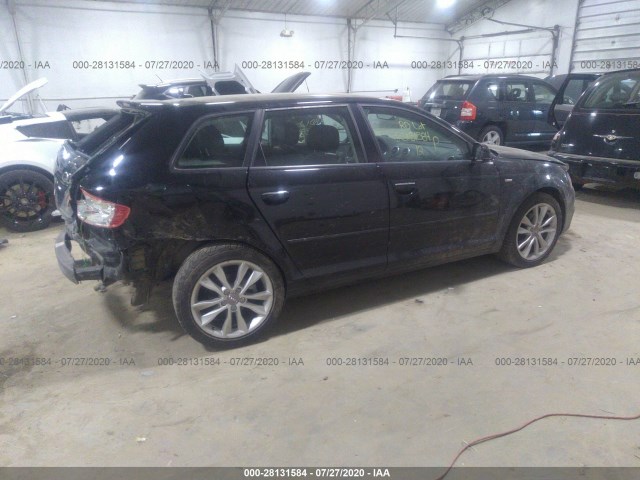 Photo 3 VIN: WAUBJBFM4CA081074 - AUDI A3 