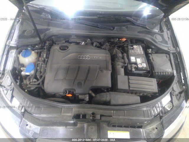 Photo 9 VIN: WAUBJBFM4CA081074 - AUDI A3 