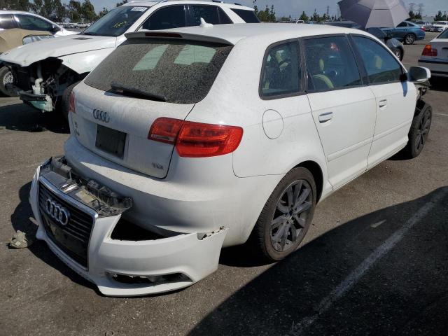 Photo 2 VIN: WAUBJBFM9BA064527 - AUDI A3 PREMIUM 