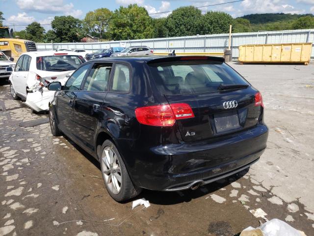 Photo 2 VIN: WAUBJBFM9CA127837 - AUDI A3 PREMIUM 