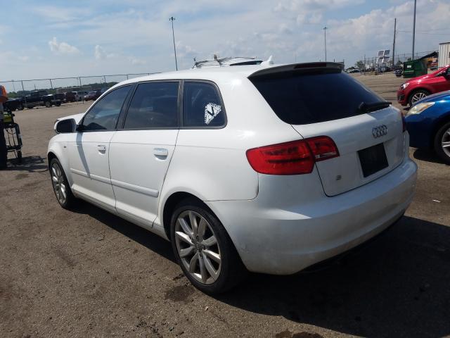 Photo 2 VIN: WAUBJBFMXBA044058 - AUDI A3 PREMIUM 