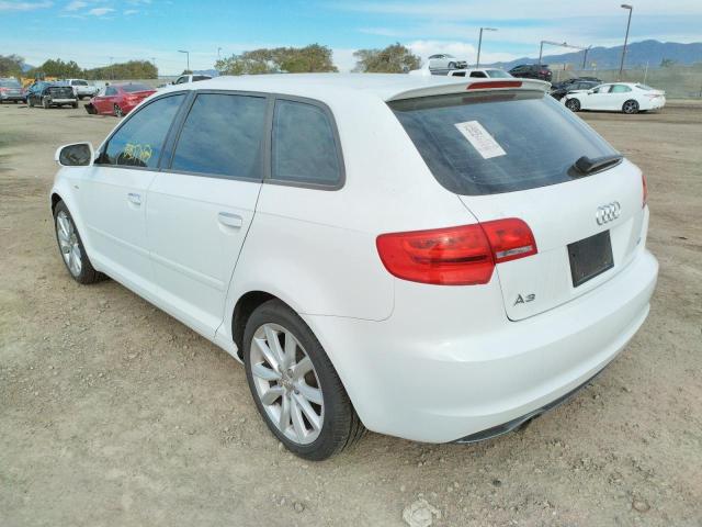 Photo 2 VIN: WAUBJBFMXBA051365 - AUDI A3 PREMIUM 