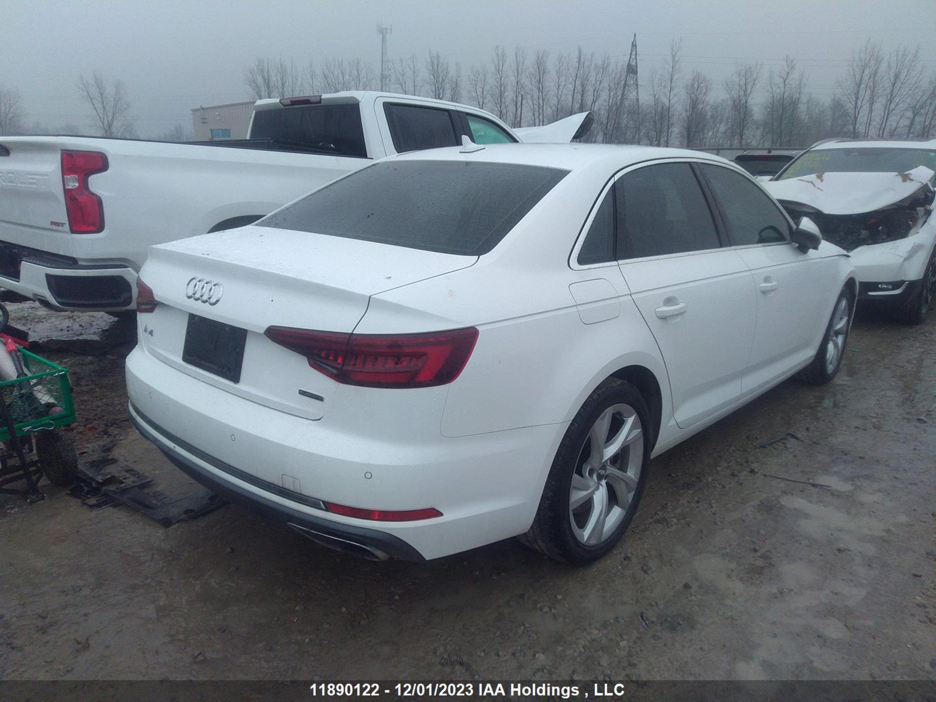 Photo 3 VIN: WAUBNAF42KN017928 - AUDI A4 