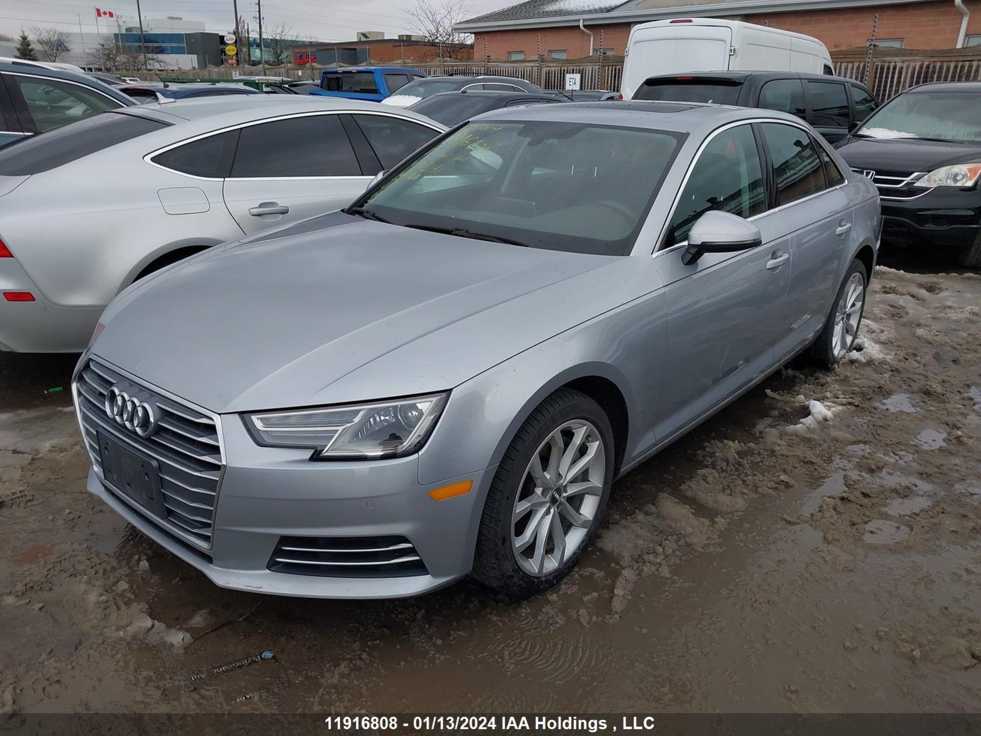 Photo 1 VIN: WAUBNAF43HN065141 - AUDI A4 