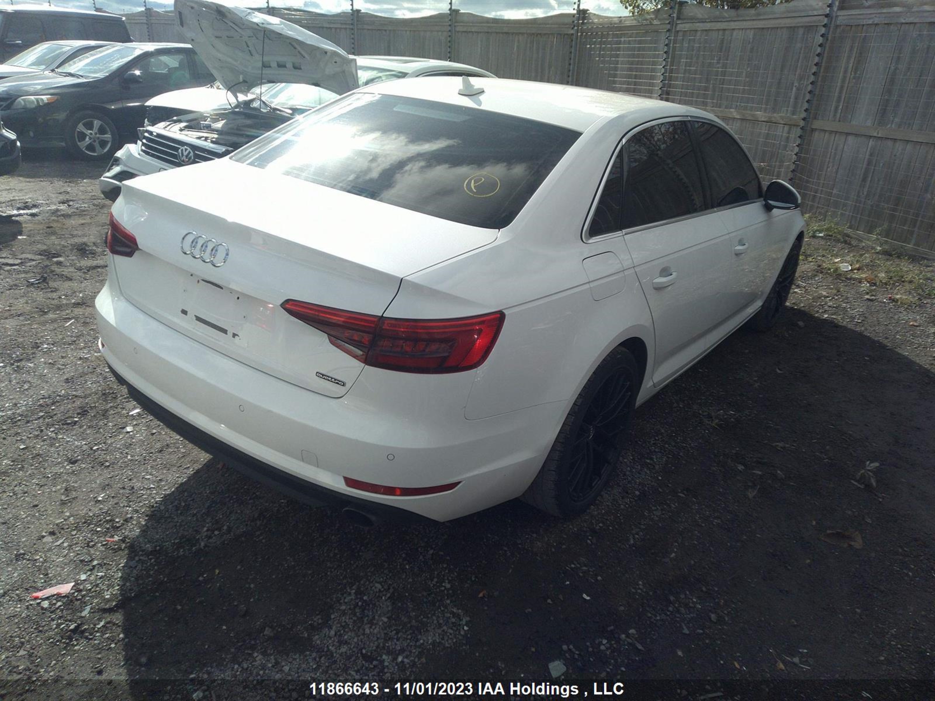 Photo 3 VIN: WAUBNAF47HN052912 - AUDI A4 