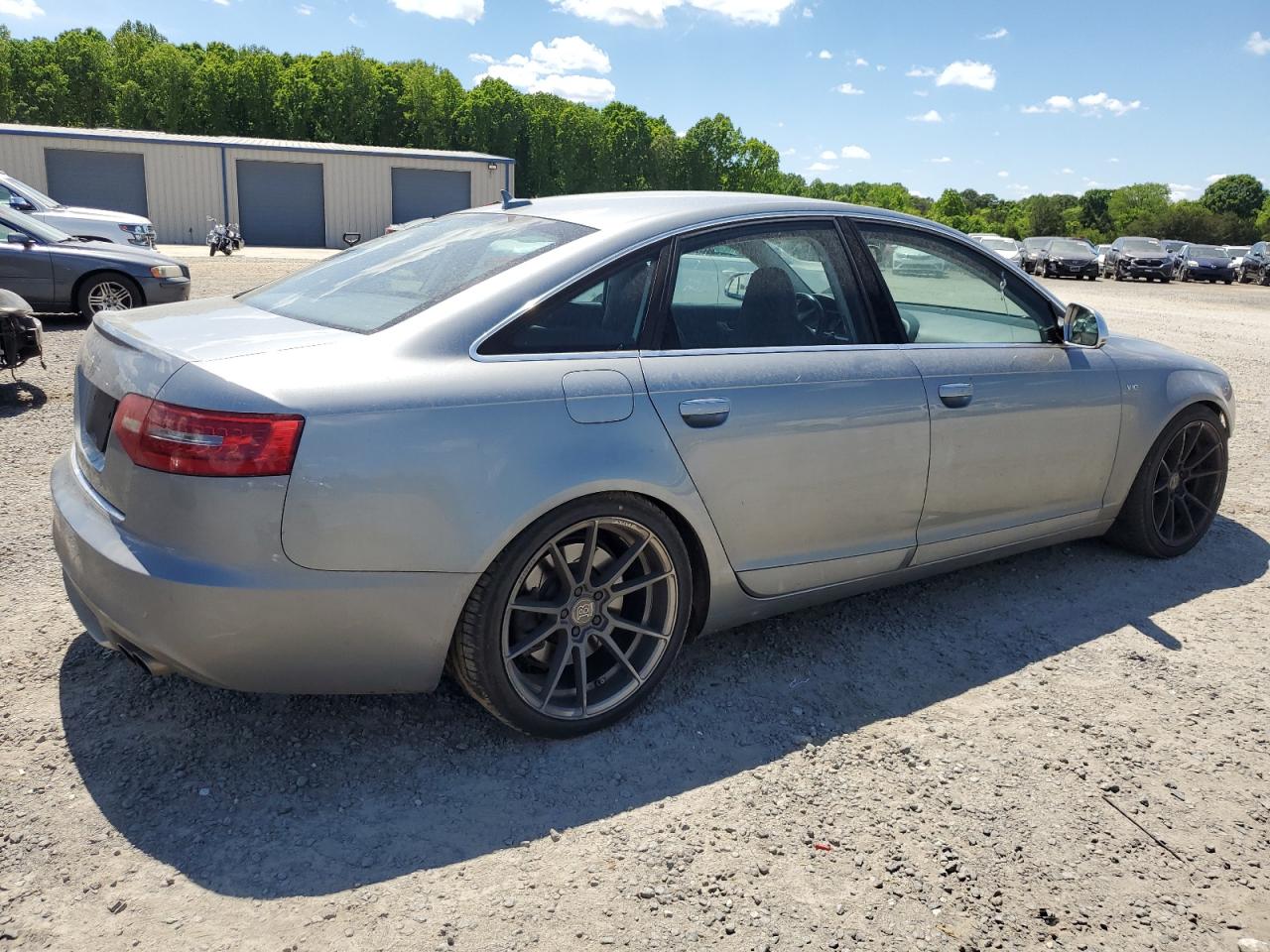 Photo 2 VIN: WAUBNAFB9AN046534 - AUDI S6 