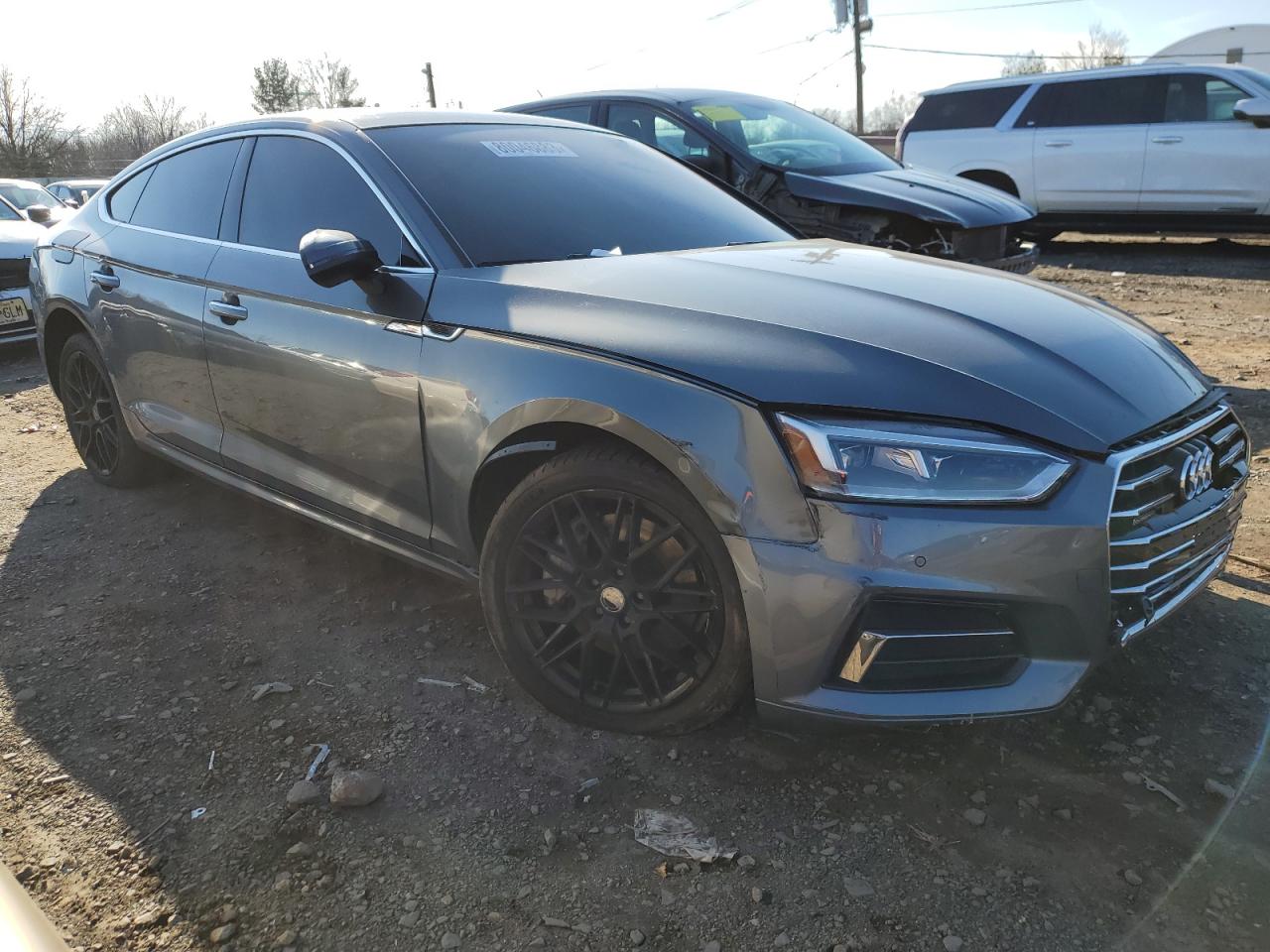 Photo 3 VIN: WAUBNCF55JA036581 - AUDI A5 