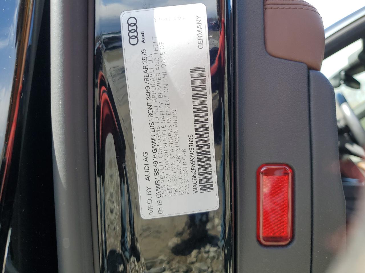 Photo 11 VIN: WAUBNCF55KA057836 - AUDI A5 