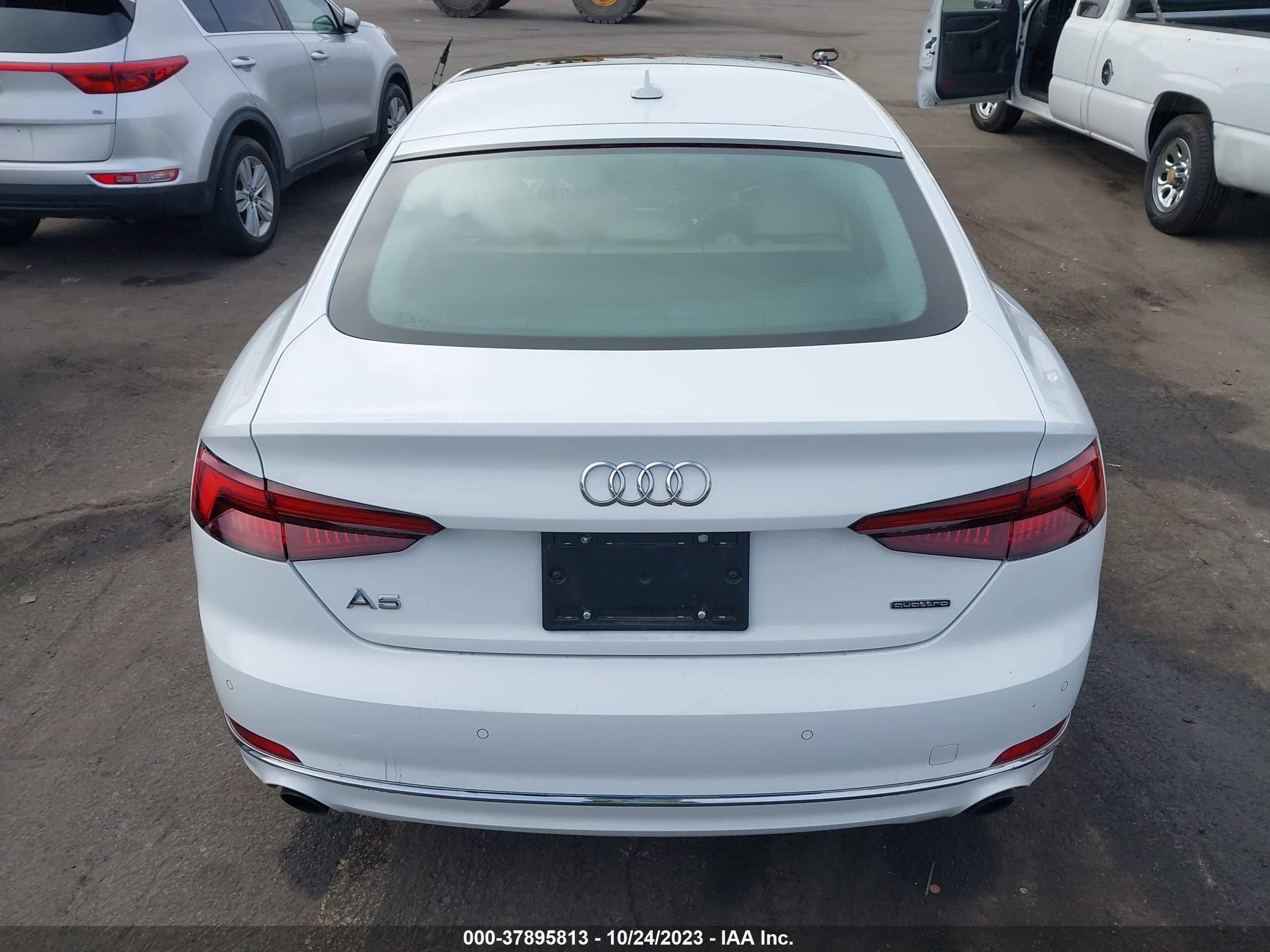 Photo 15 VIN: WAUBNCF56KA079148 - AUDI A5 