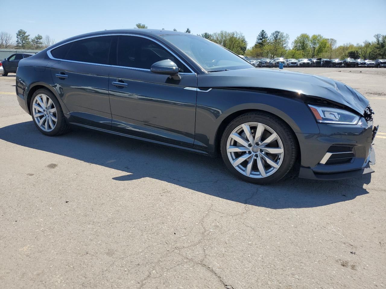 Photo 3 VIN: WAUBNCF59JA040598 - AUDI A5 