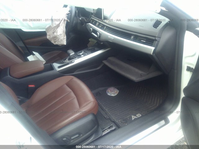 Photo 4 VIN: WAUBNDF53JA063350 - AUDI A5 SPORTBACK 